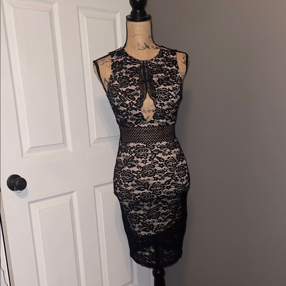 Elegant Black Lace Dress